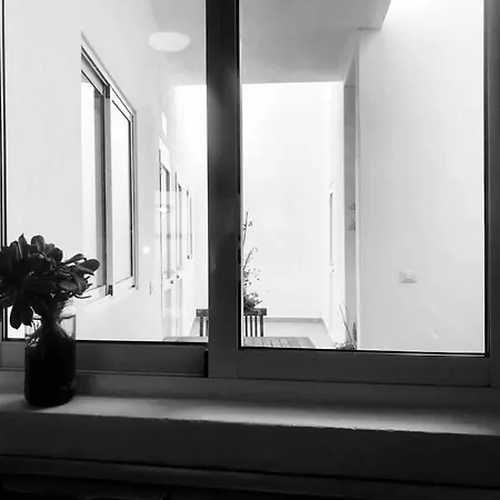 Pansiyon Nomad House Lanzarote C